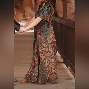 Baltic Born Uma Velvet Madi dress